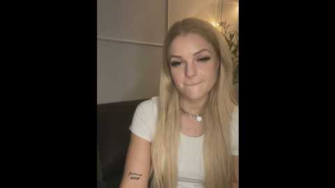 luna_noire @ stripchat on 20260309