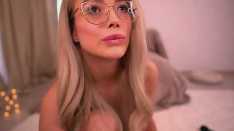 kyliejoyce @ stripchat on 20260310