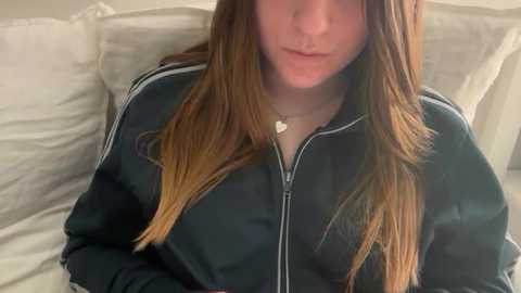 lucyschickt @ stripchat on 20260310