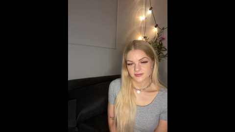 luna_noire @ stripchat on 20260310