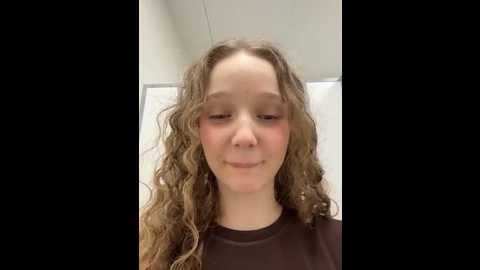 outside_rosy @ stripchat on 20260310