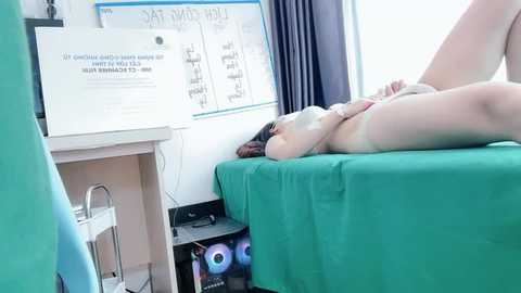 clinic_sexy @ stripchat on 20260311