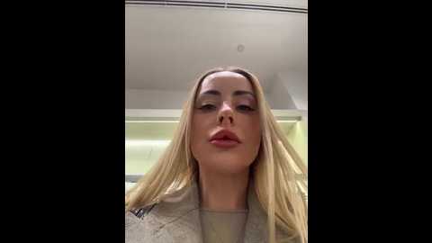 emasalis @ stripchat on 20260311