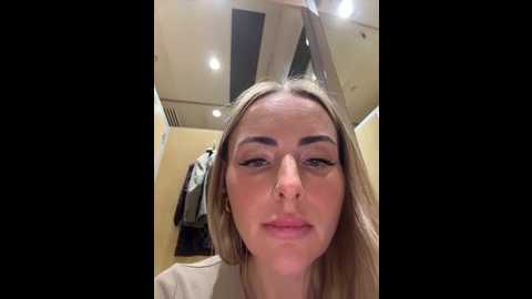 emasalis @ stripchat on 20260311