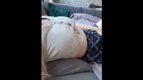 hornyblond_bella @ stripchat on 20260312