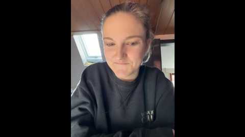 viviluu @ stripchat on 20260312