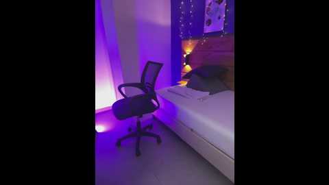 mahia_queen @ stripchat on 20260313