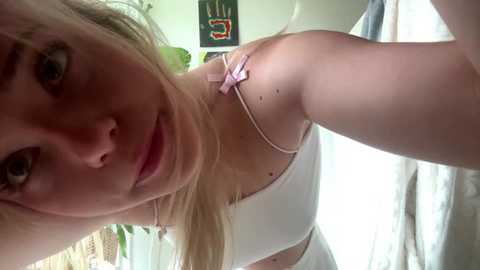 sourmidday @ stripchat on 20260313