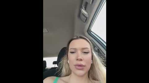 girl_mia @ stripchat on 20260315