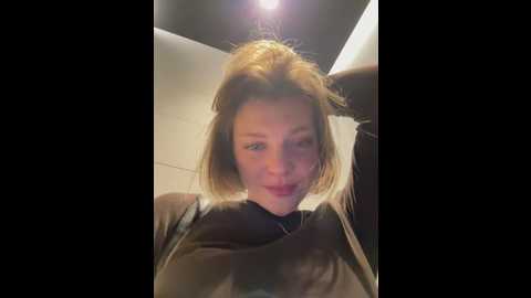 valenciashock @ stripchat on 20260315