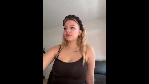 bettyloveu @ stripchat on 20260318