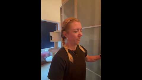 fitanna @ stripchat on 20260318