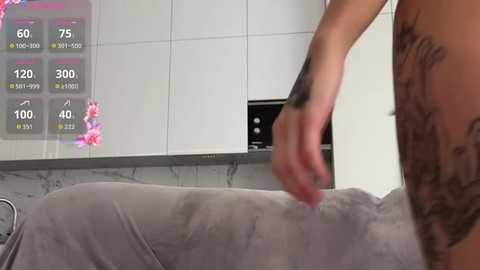 keeleynoble @ stripchat on 20260319