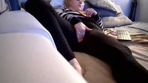 paar27 @ stripchat on 20260322