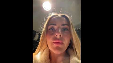 emasalis @ stripchat on 20260324