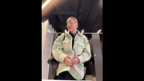 emasalis @ stripchat on 20260325