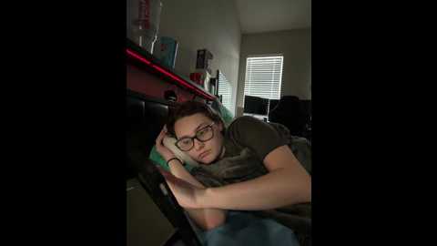 julia4thewin @ stripchat on 20260325