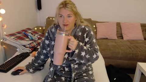 jolina_juice @ stripchat on 20260326