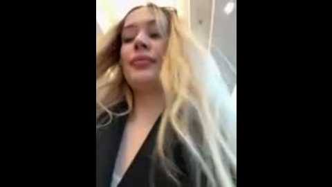 blonde_exe @ stripchat on 20260328