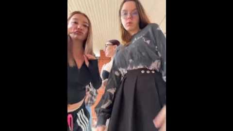 rollinggirls @ stripchat on 20260328