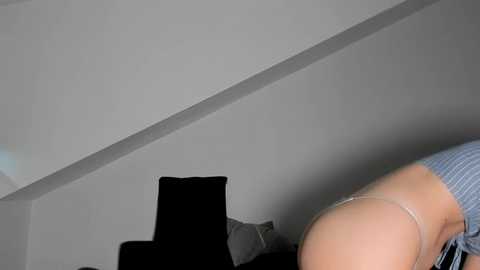 laurasommer @ stripchat on 20260329