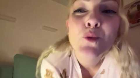 lovealicexxx @ stripchat on 20260331