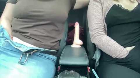 twodirtyfriends @ stripchat on 20260331