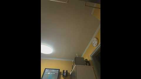 sexymelli18 @ stripchat on 20260403