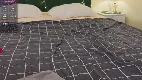 bonnie_white @ stripchat on 20260405