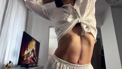 halliehollo @ stripchat on 20260408