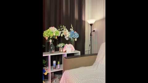 soralow @ stripchat on 20260408