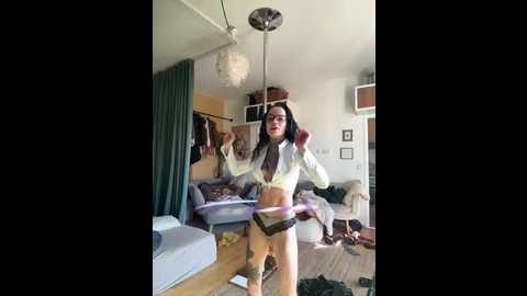 skinnylilly @ stripchat on 20260409