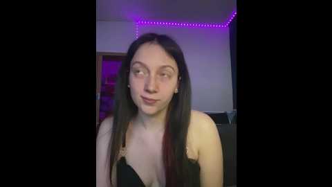 younglisaa18 @ stripchat on 20260409