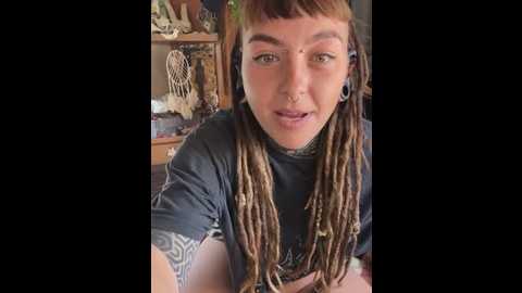 hornyhippy1 @ stripchat on 20260410