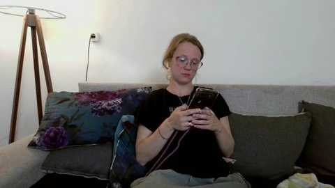 little_leni @ stripchat on 20260410