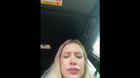 girl_mia @ stripchat on 20260411