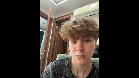 icemur @ stripchat on 20260411