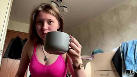 uncaringartery @ stripchat on 20260411