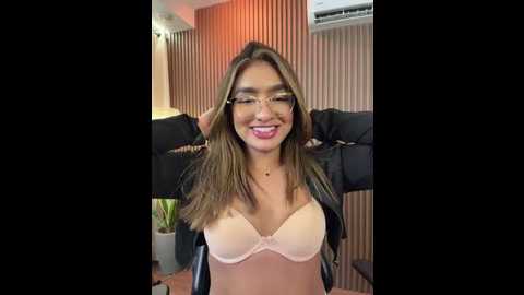 jenn_fit @ stripchat on 20260412