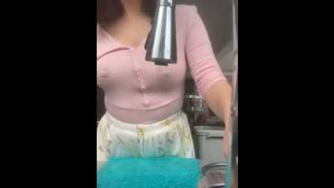 krismil3 @ stripchat on 20260412