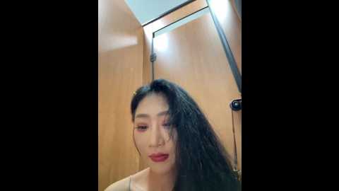 so_linger @ stripchat on 20260412