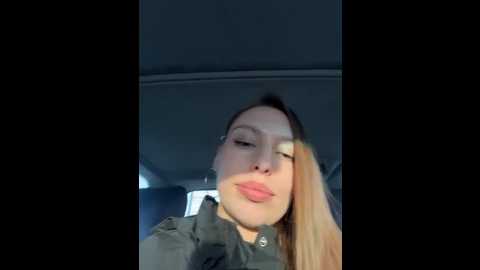 leiamood @ stripchat on 20260413