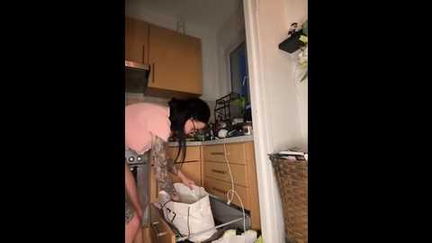 skinnylilly @ stripchat on 20260413