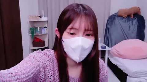 moemoe_q @ stripchat on 20260414