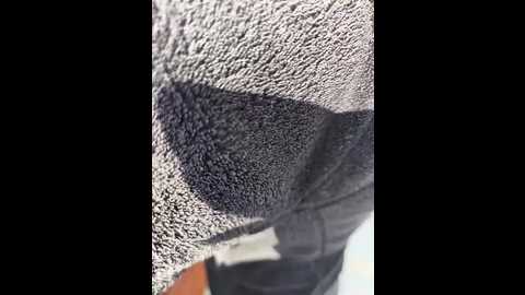 squirtingcouple9094 @ stripchat on 20260414