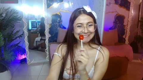 tiiana_tay @ stripchat on 20260414